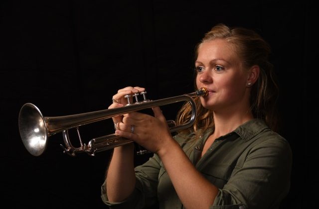 Milou Adema, trompet